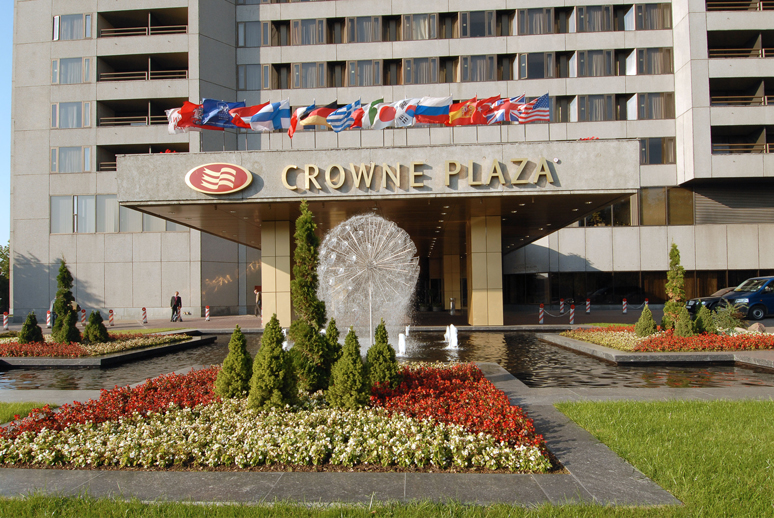 Crowne Plaza World Trade Centre 5*